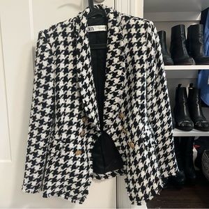 Zara black and white houndstooth blazer